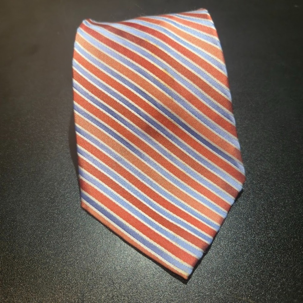 Club Room Diagonal Striped 100% Silk Repp Tie